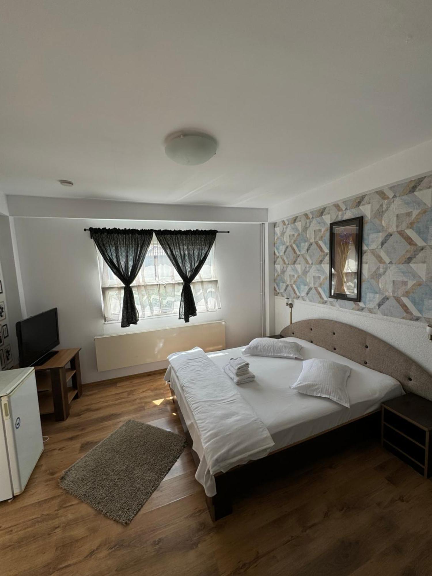 Casa David Hotel Busteni Ngoại thất bức ảnh