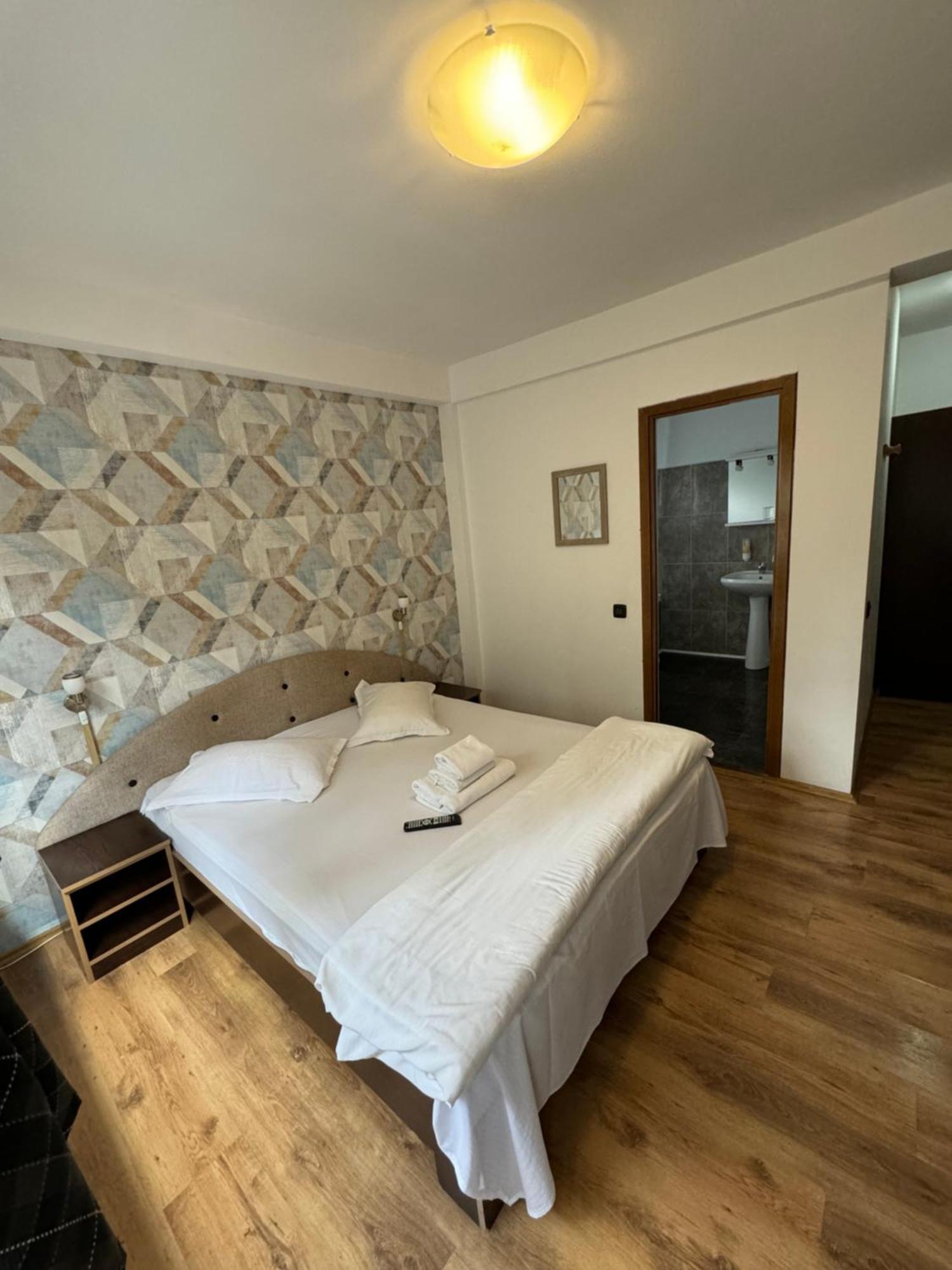 Casa David Hotel Busteni Ngoại thất bức ảnh