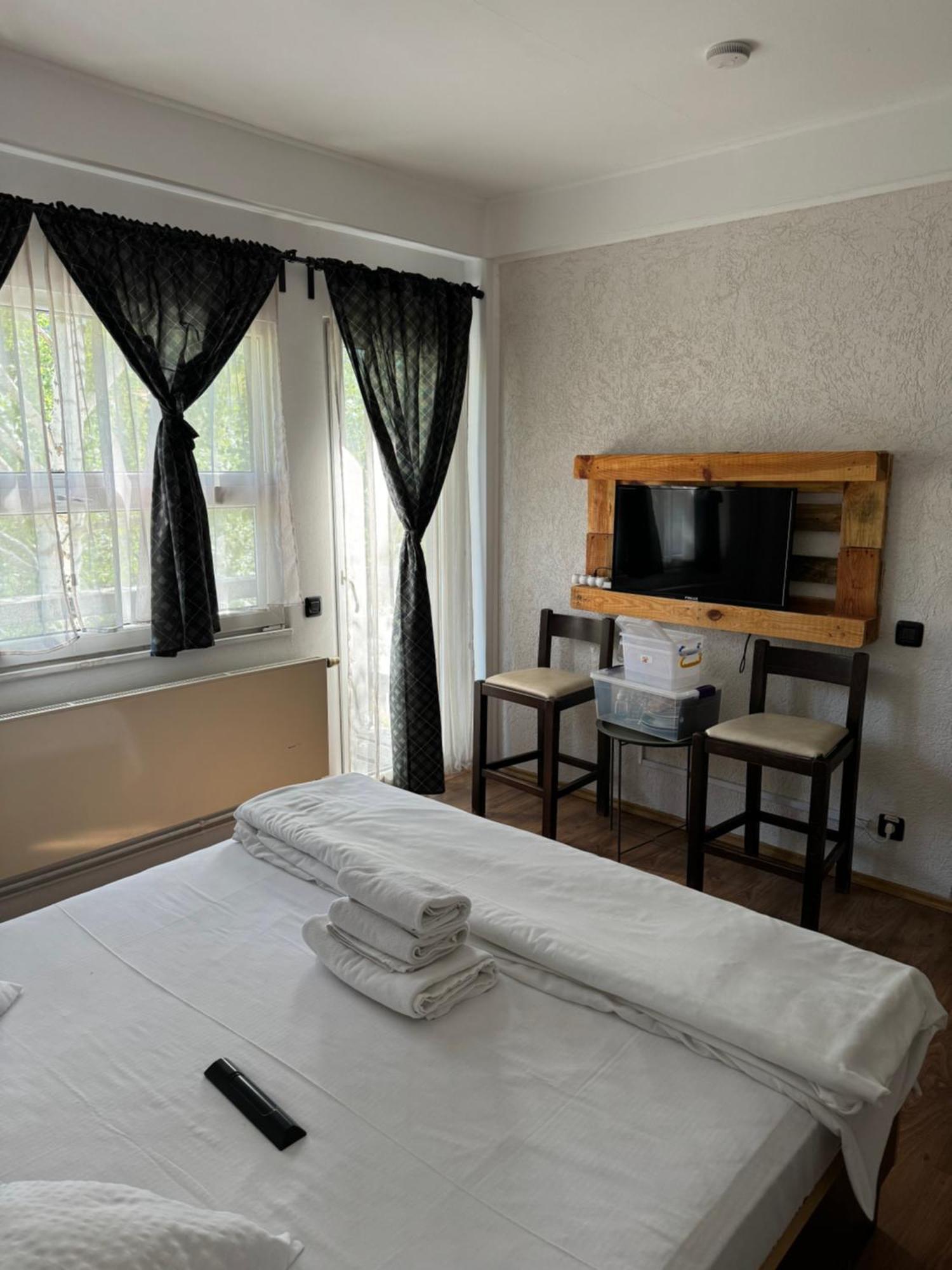 Casa David Hotel Busteni Ngoại thất bức ảnh